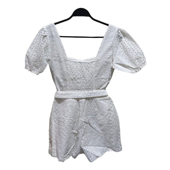 BLANK NYC Womens Size S Romper White Eyelet Puff Sleeve In Downtown Vibes NWT - Picture 4 of 10